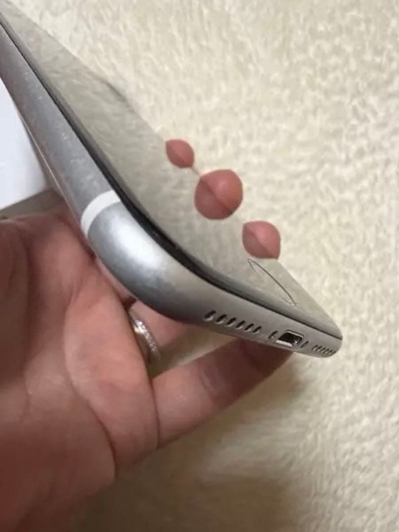 Apple iPhone SE第2世代256GB ホワイト 本体