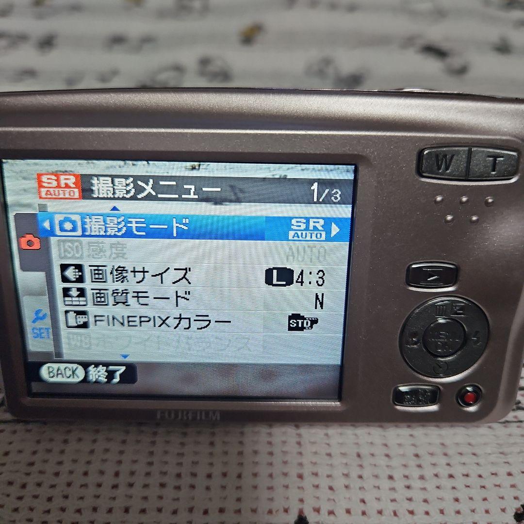 FinePix　Fujifilm 16メガピクセル デジタルカメラ　動作確認済