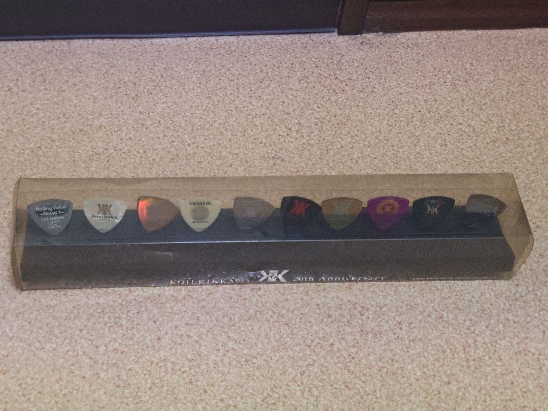 吉川晃司 20th Anniversary ギターピックセット