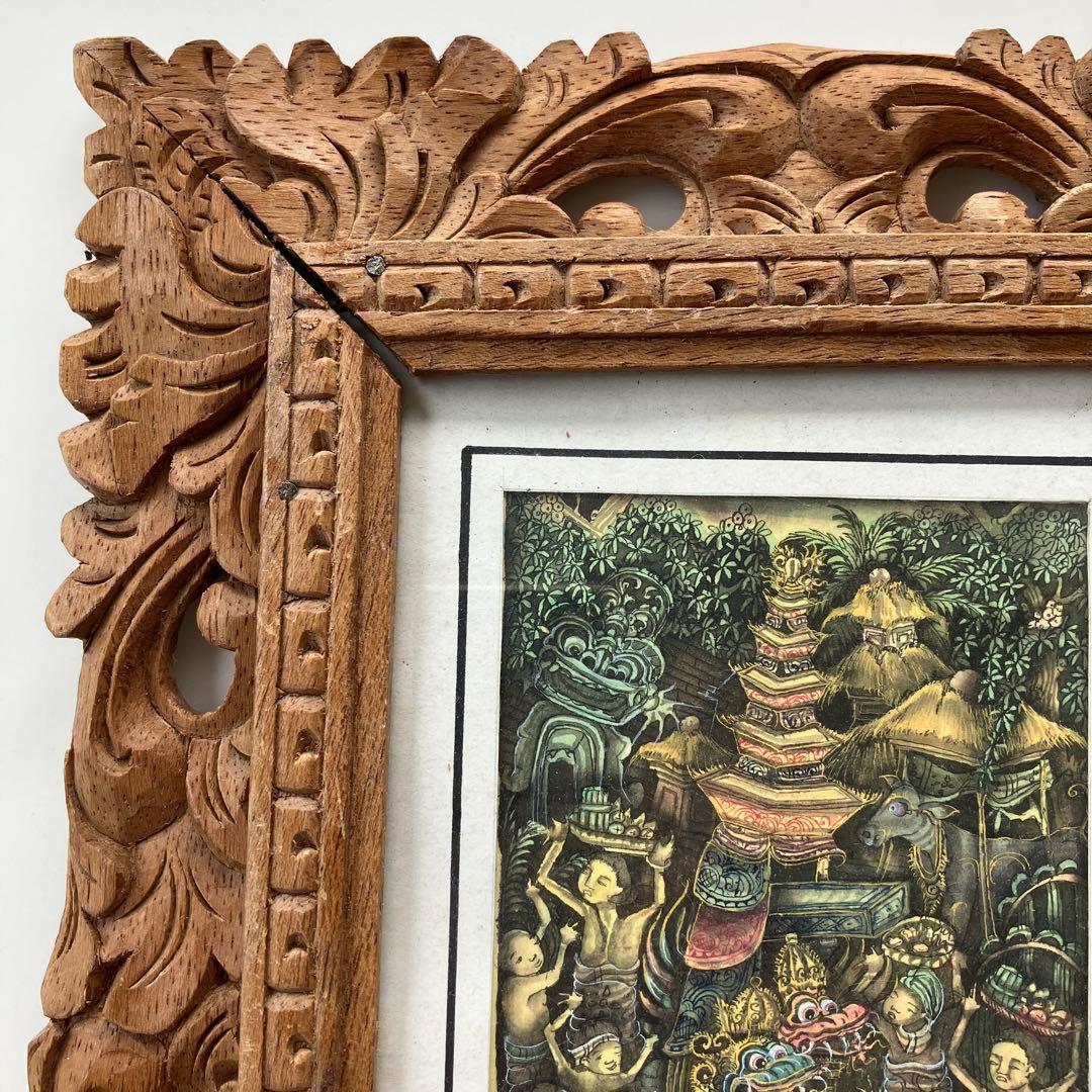 バリ島　絵画　アート　木彫フレーム付き　インドネシア　細密絵画