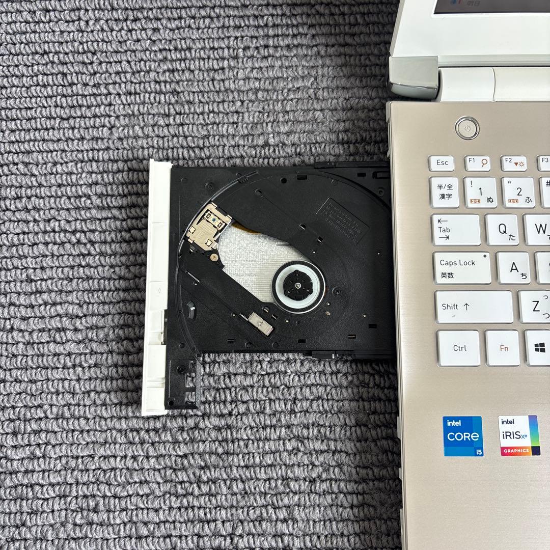 東芝dynabook P1-E6RN-BG i5-1135G7 メモリ4GB