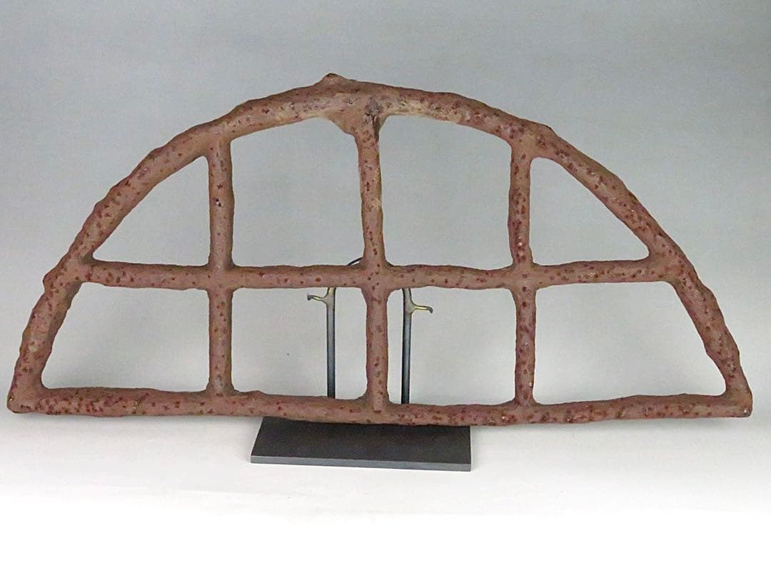 鉄製のオブジェ（すのこ）