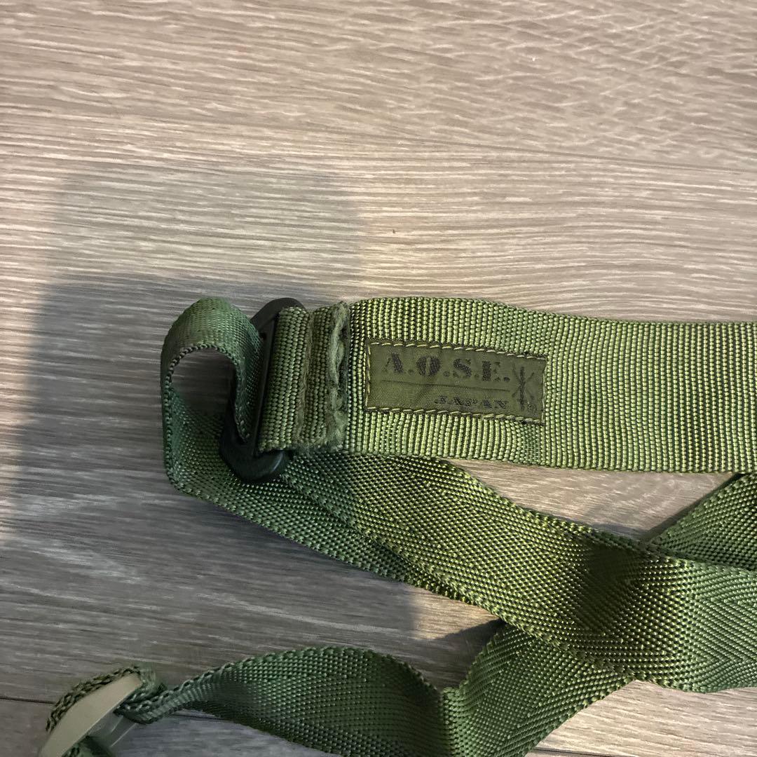 A.O.S.E. オリーブドラブ スリングストラップ