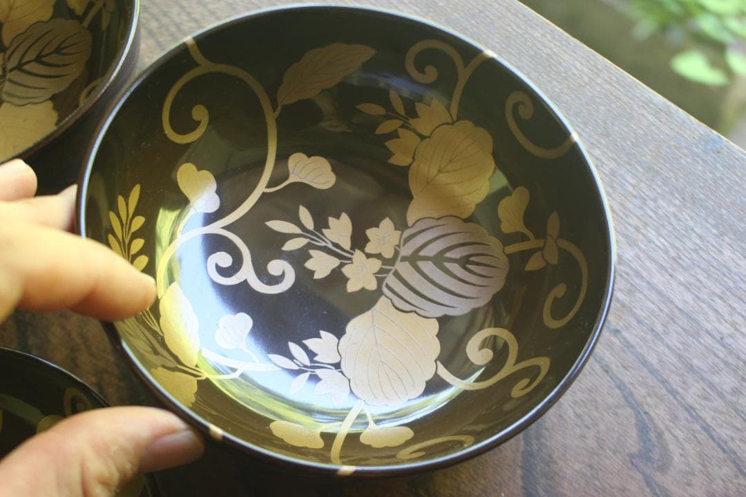 時代逸品！風情ある塗分け太糸目に極上桐唐草蒔絵のお椀2点（検輪島塗雑煮椀煮物椀