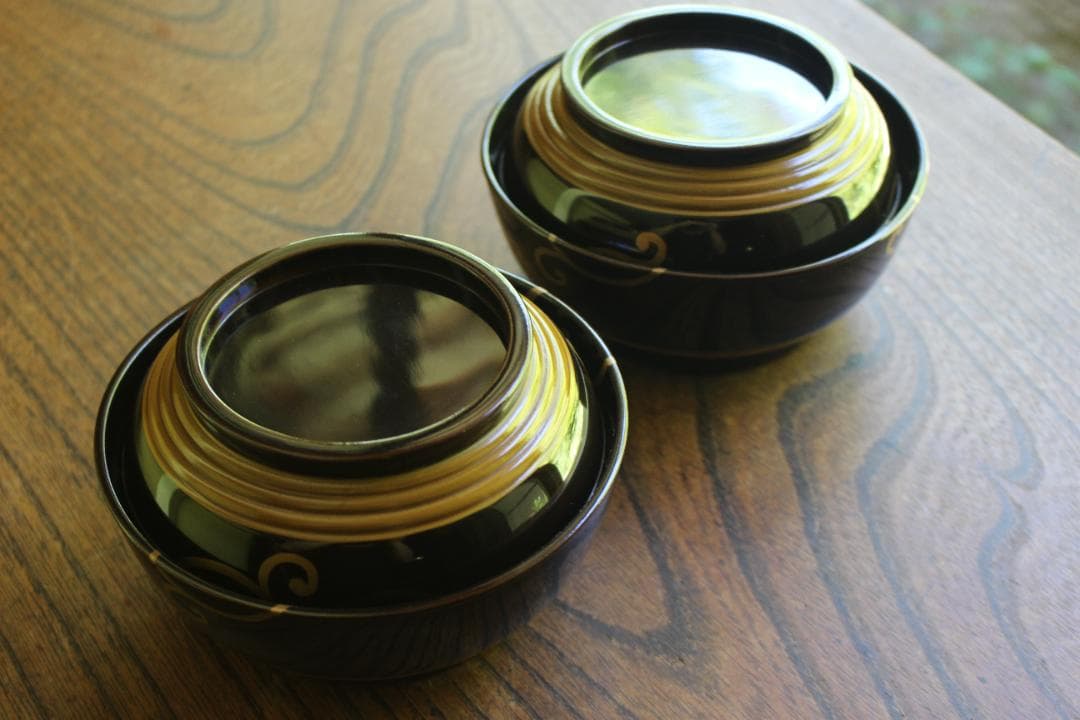 時代逸品！風情ある塗分け太糸目に極上桐唐草蒔絵のお椀2点（検輪島塗雑煮椀煮物椀