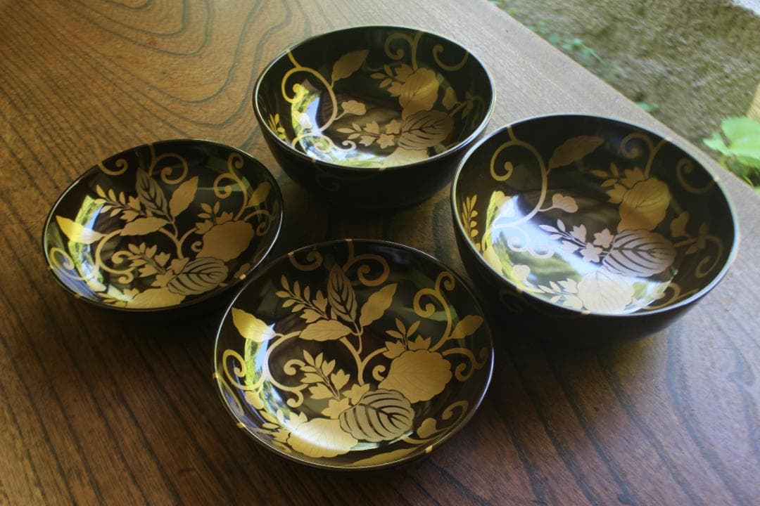 時代逸品！風情ある塗分け太糸目に極上桐唐草蒔絵のお椀2点（検輪島塗雑煮椀煮物椀