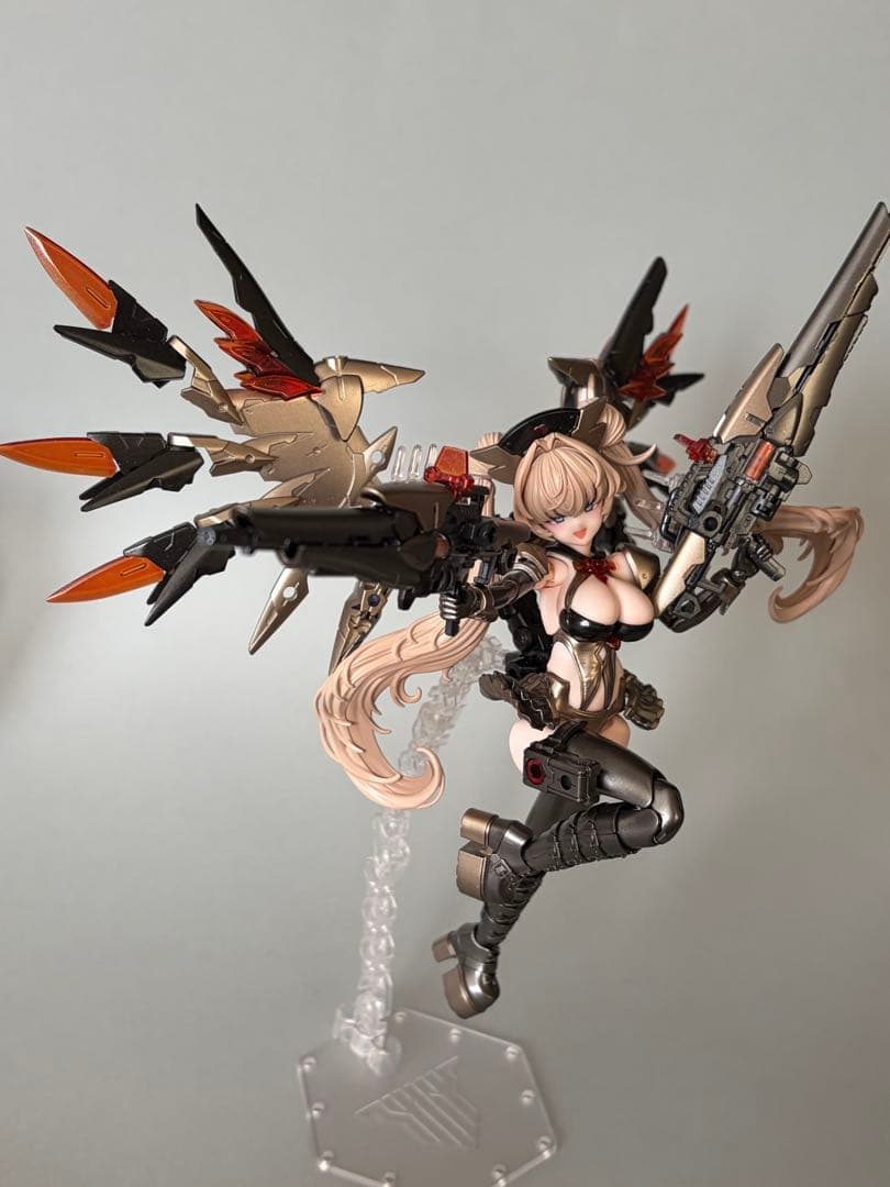 デザイアメイデン　メディック　塗装済み完成品　コトブキヤ　メガミデバイス