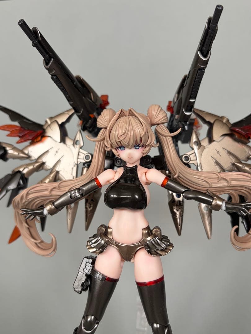 デザイアメイデン　メディック　塗装済み完成品　コトブキヤ　メガミデバイス