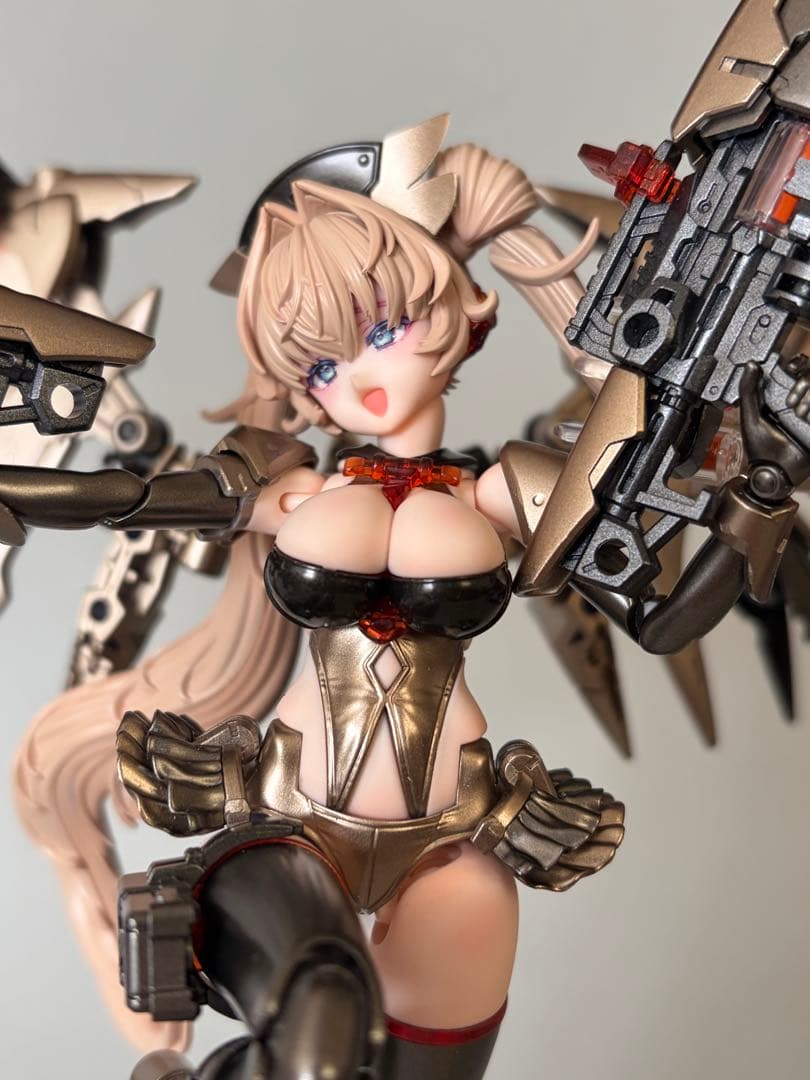 デザイアメイデン　メディック　塗装済み完成品　コトブキヤ　メガミデバイス