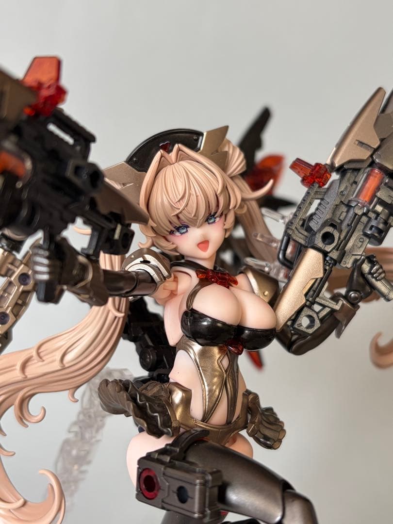 デザイアメイデン　メディック　塗装済み完成品　コトブキヤ　メガミデバイス