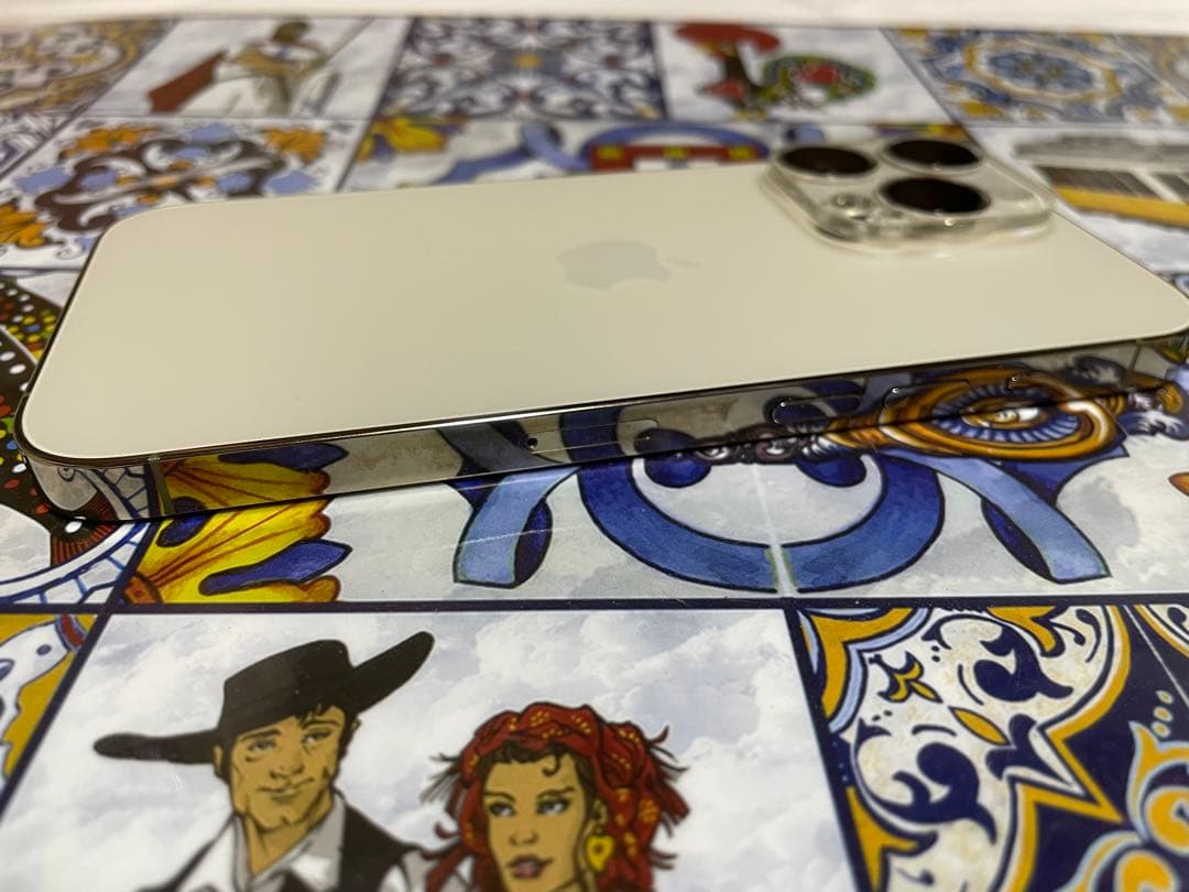 超美品 Apple iphone14pro ゴールド128GB おまけ大量つき