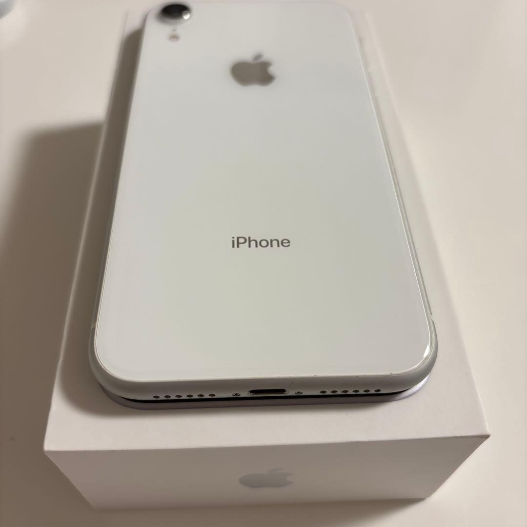 Apple iPhone XR ホワイト128g
