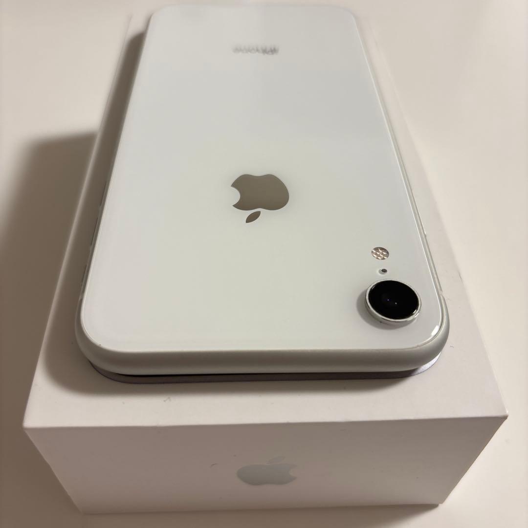 Apple iPhone XR ホワイト128g