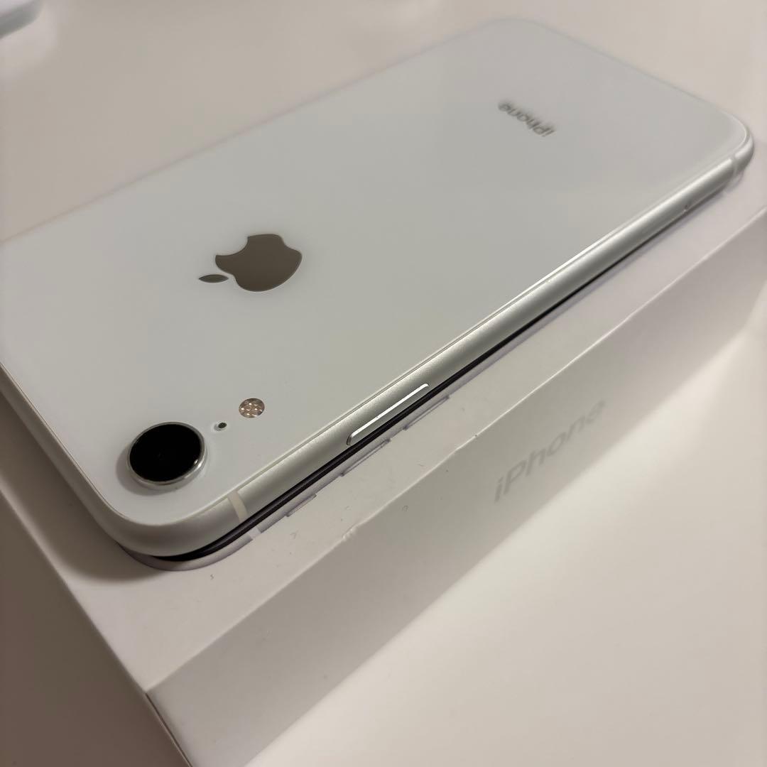 Apple iPhone XR ホワイト128g