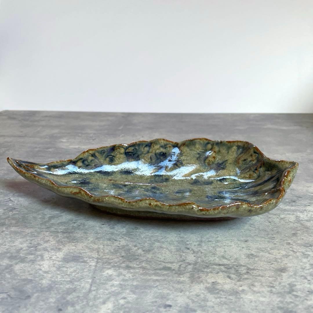 イムサエムさん　葉型皿　希少