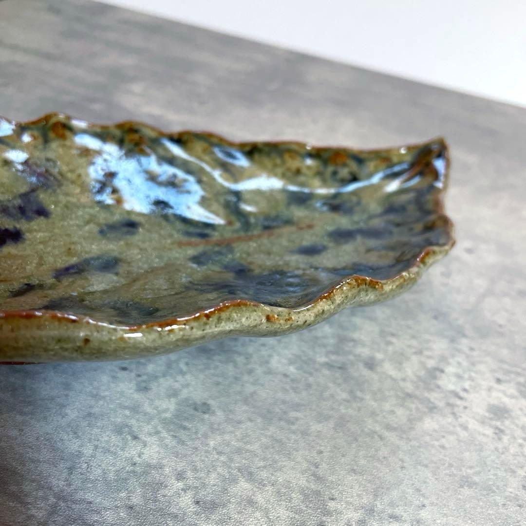 イムサエムさん　葉型皿　希少