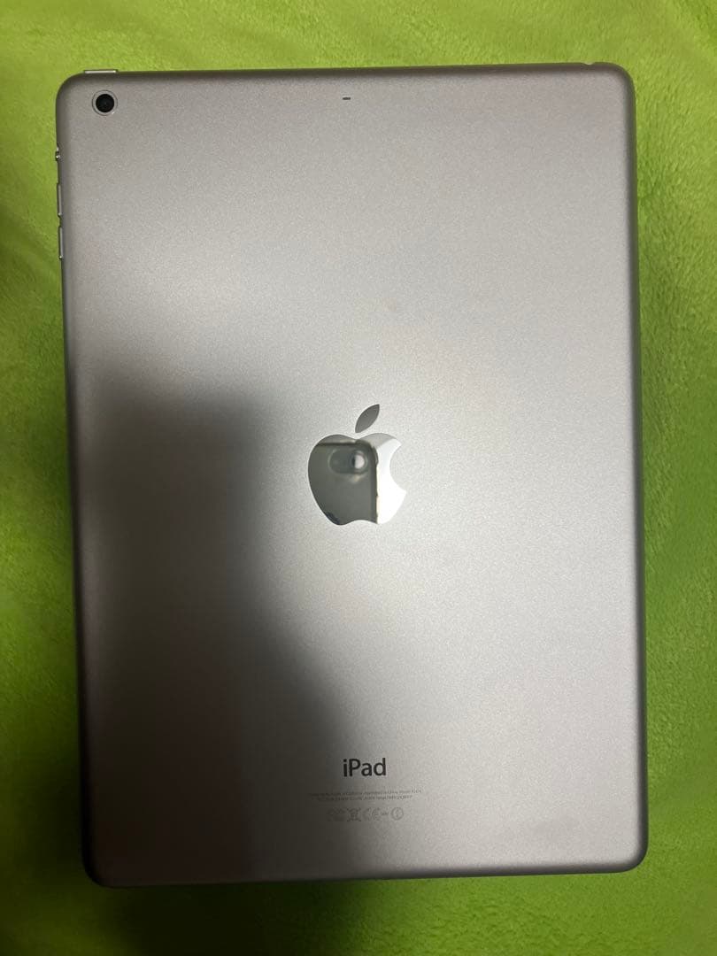 【ヒロチ】Apple iPad Air 128GB スペースグレー