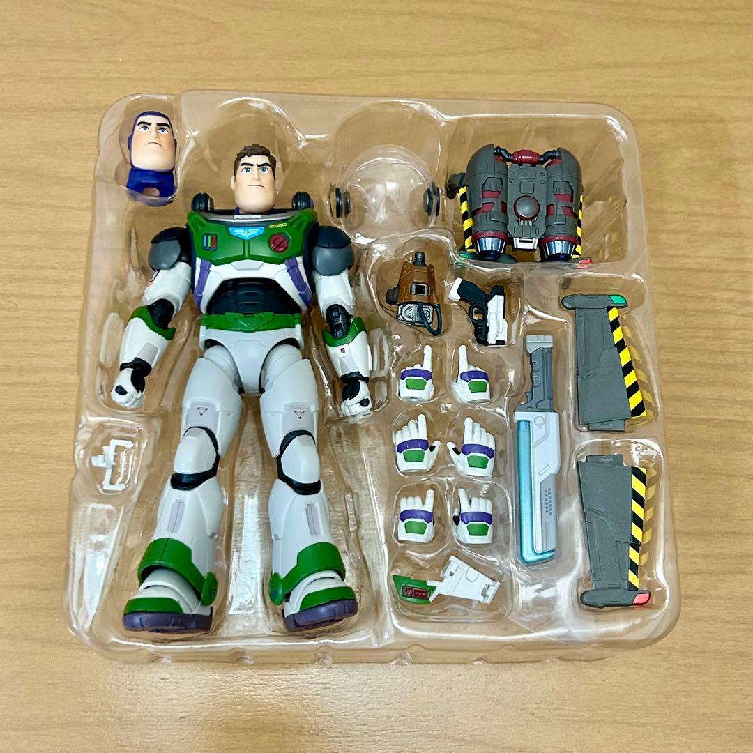 S.H.Figuarts バズ・ライトイヤー アルファスーツ トイストーリー