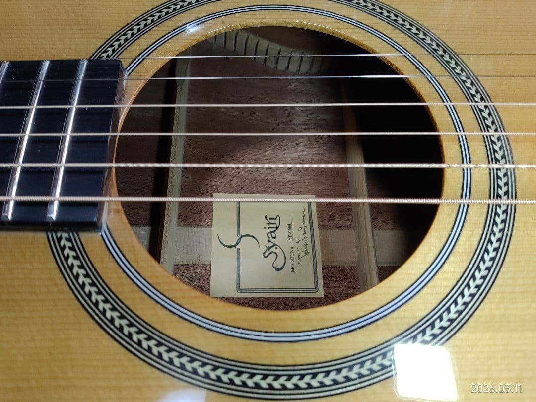 S YAIRIのOOOサイズのアコースティックギターYF-05/Nまずまず美品。