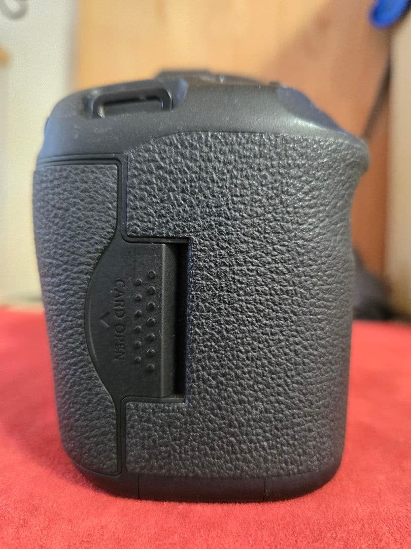 Canon EOS 5D Mark Ⅲ デジタル一眼レフ レンズ、ストロボ付属