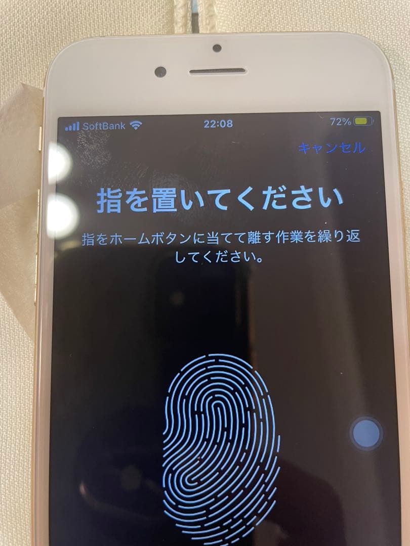 Apple iPhone 6s ゴールド　64G