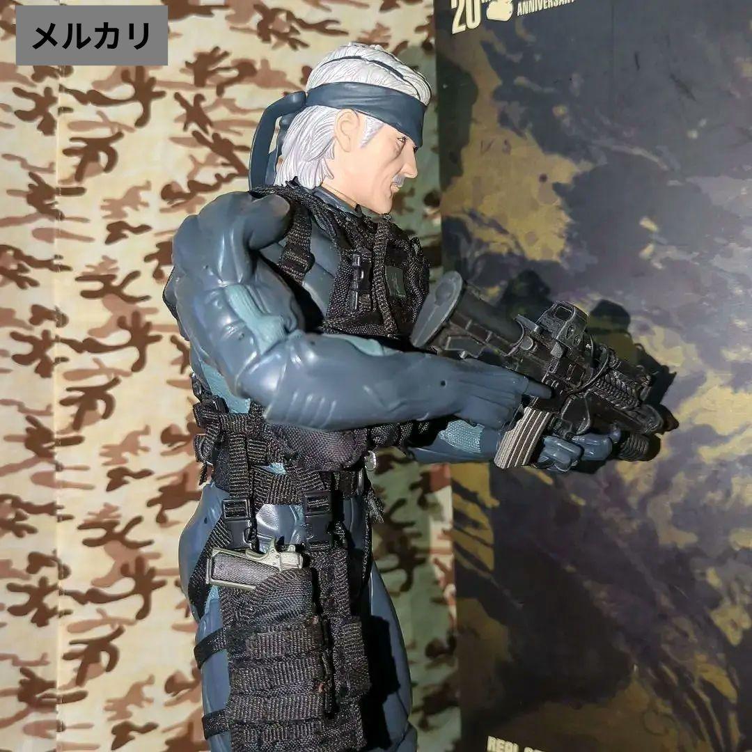 メディコム•トイ／✨メタルギアソリッド4 オールドスネーク【欠品•破損有り 】