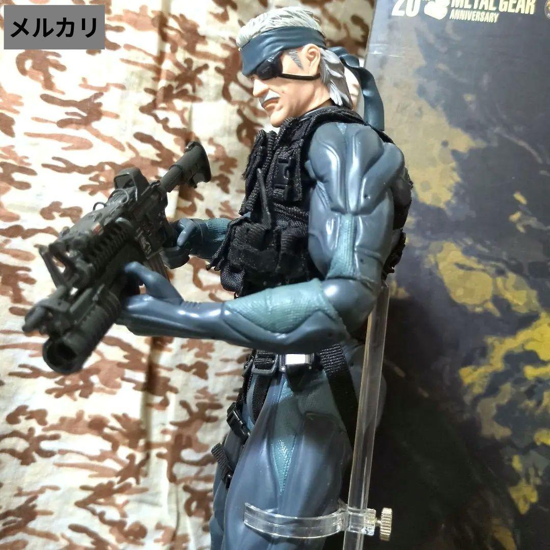 メディコム•トイ／✨メタルギアソリッド4 オールドスネーク【欠品•破損有り 】