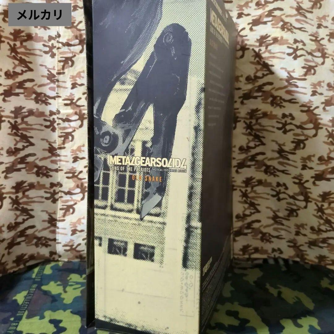 メディコム•トイ／✨メタルギアソリッド4 オールドスネーク【欠品•破損有り 】