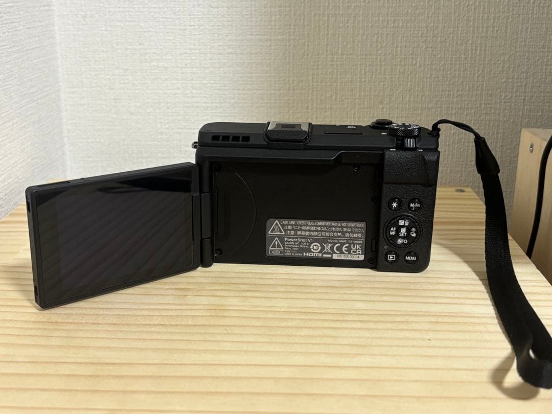デジタルカメラ Canon powershot v1