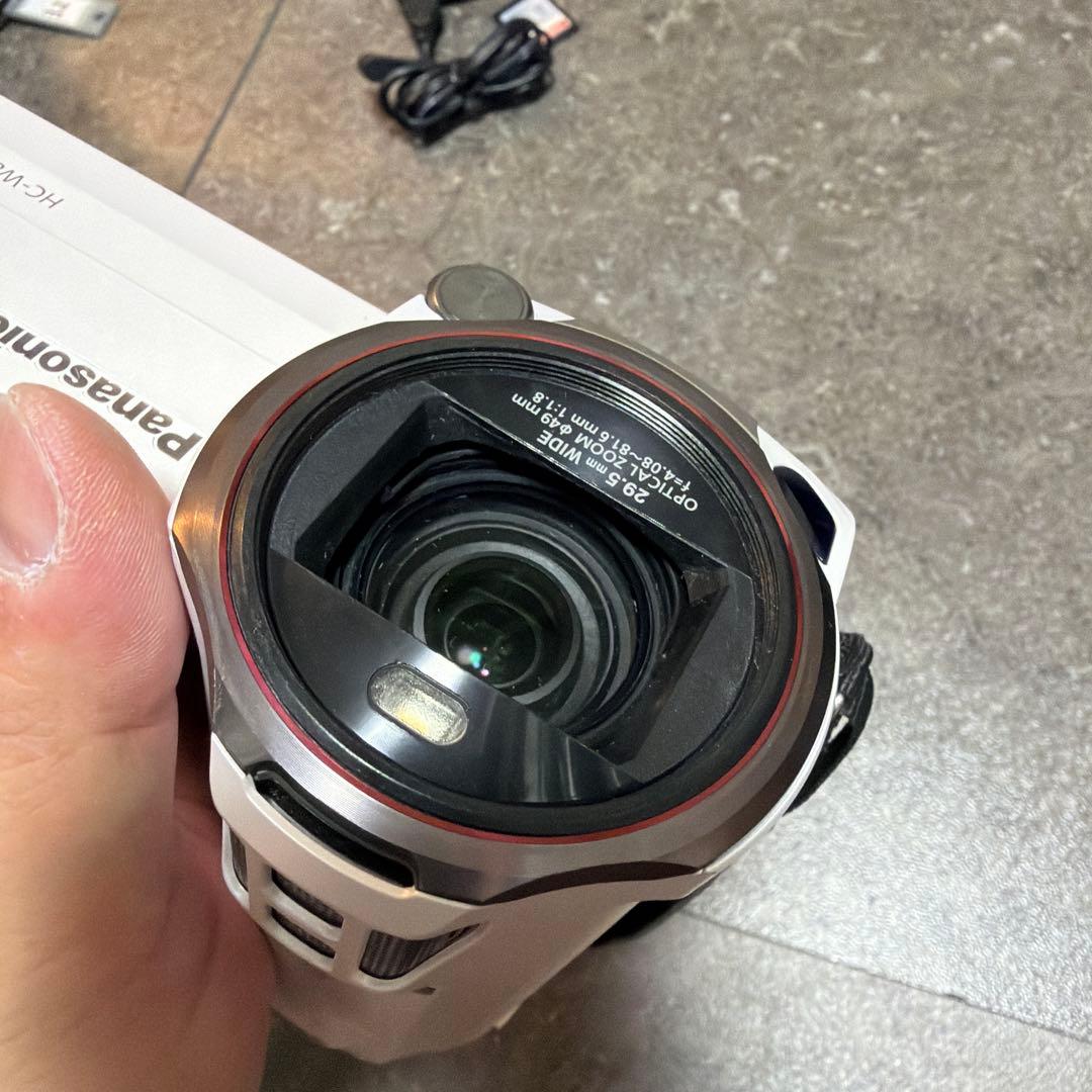 美品　Panasonic デジタルハイビジョンカメラ HC-W870M