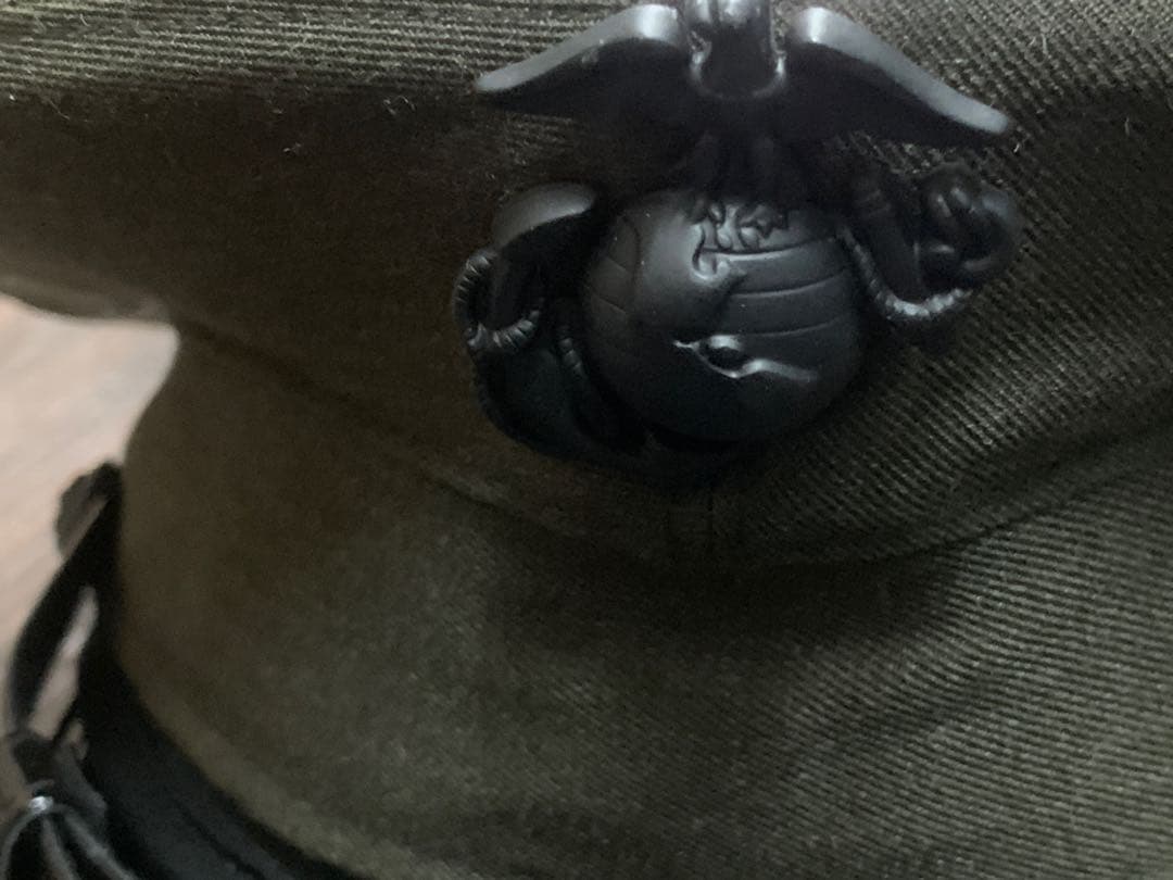 ミリタリー　オリーブグリーン 軍帽 ブラックバッジ