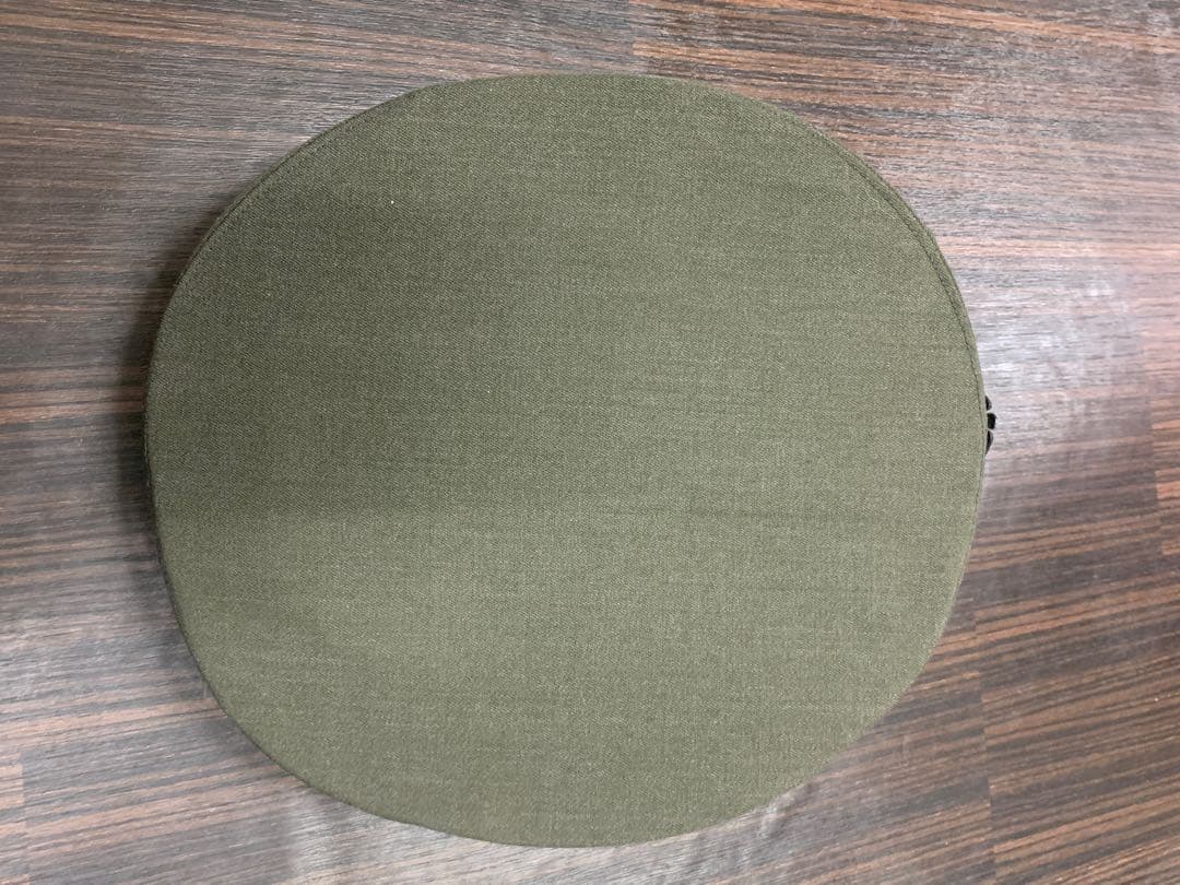 ミリタリー　オリーブグリーン 軍帽 ブラックバッジ