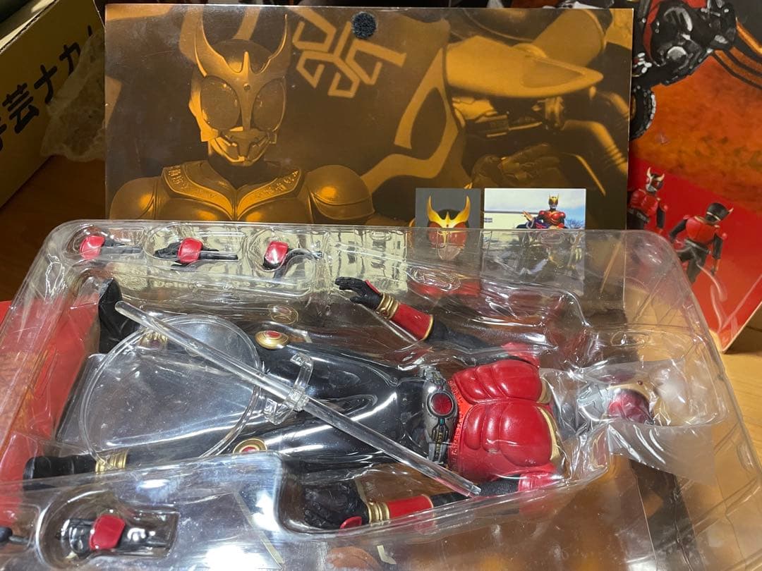 d*7様 ジャンク　RAH 仮面ライダークウガ マイティーフォーム 2009デラ