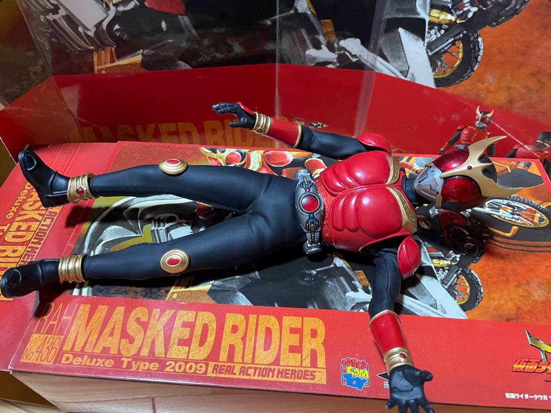 d*7様 ジャンク　RAH 仮面ライダークウガ マイティーフォーム 2009デラ