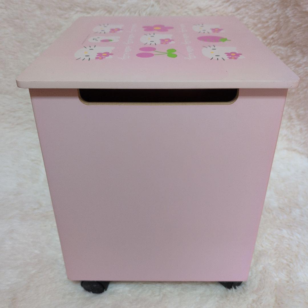 ハローキティ キャスター付き木製ボックス ポイント レア