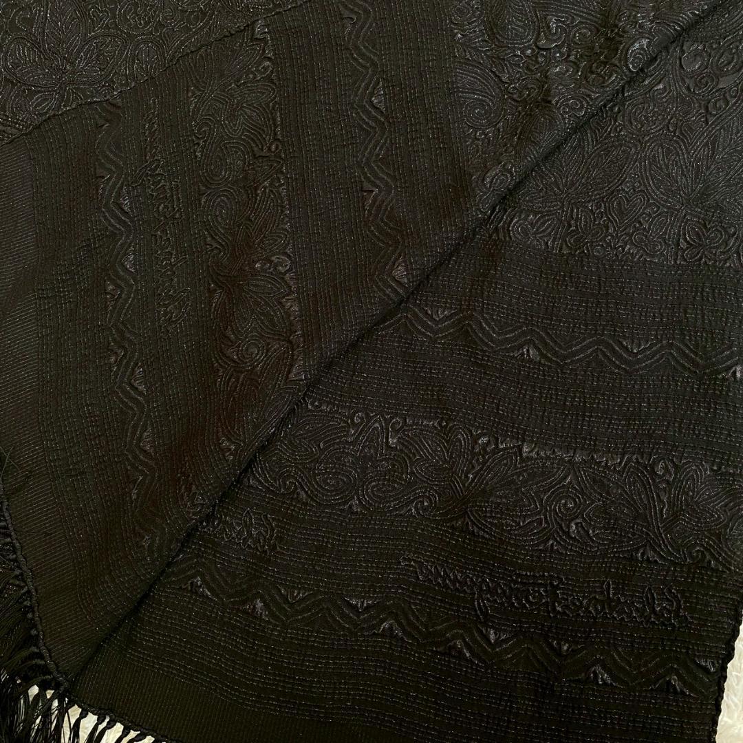 サルヴァトーレフェラガモ ペイズリー柄 刺繍 フリンジストール ブラック