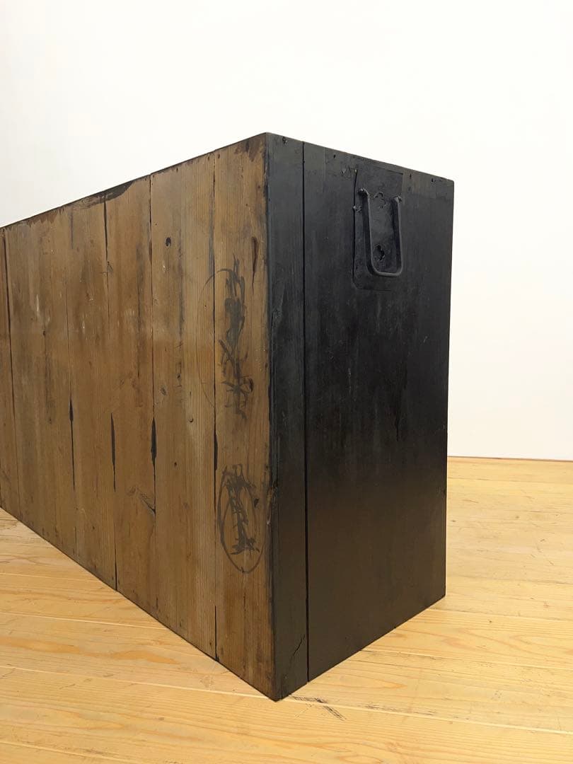 水屋箪笥　オープシェルフ　無垢材　黒　ディスプレイ　古道具　古家具　アンティーク