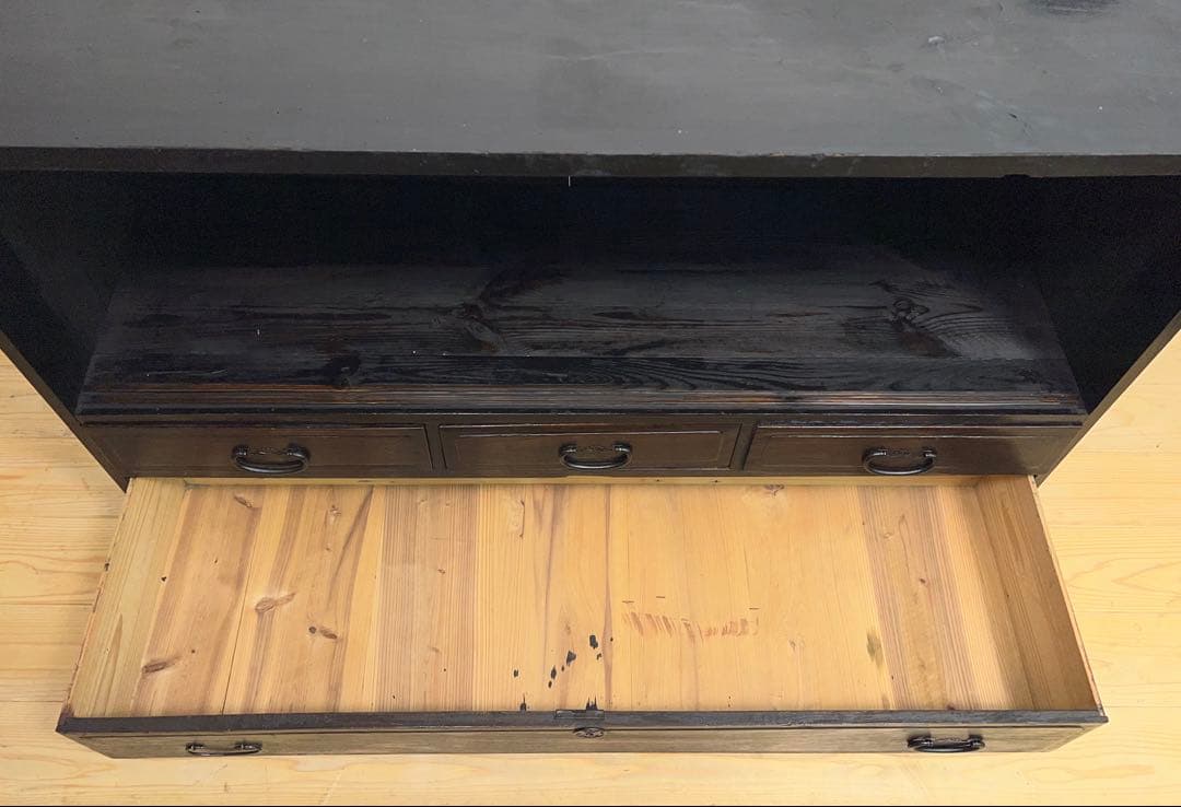 水屋箪笥　オープシェルフ　無垢材　黒　ディスプレイ　古道具　古家具　アンティーク