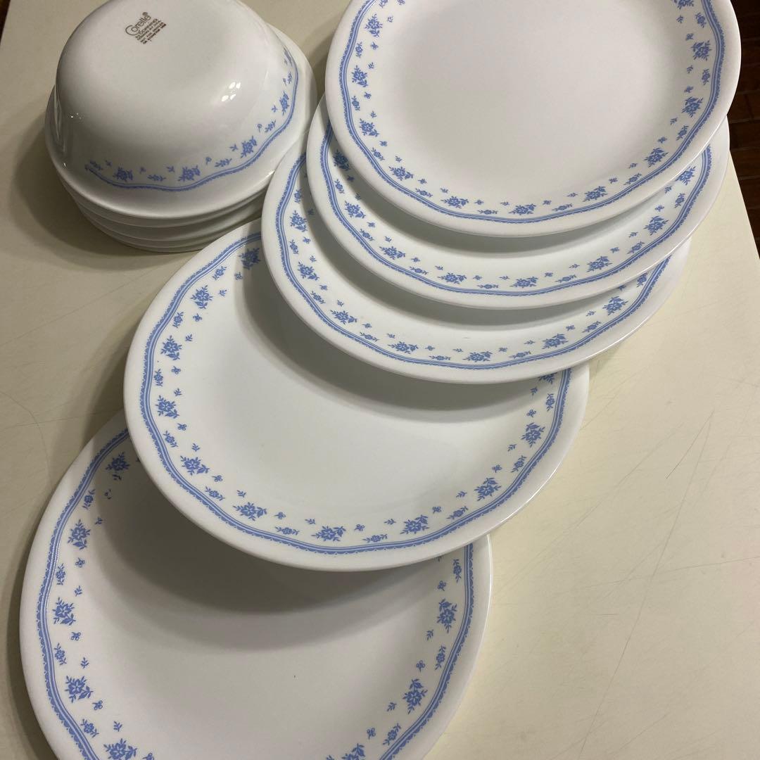 Corelle 青い花模様 皿とボウルセット