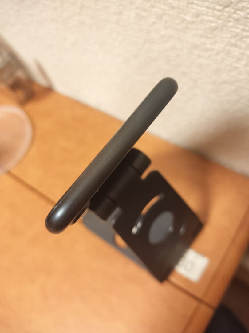 Apple iPhone 7 32GB バッテリー90% simフリー