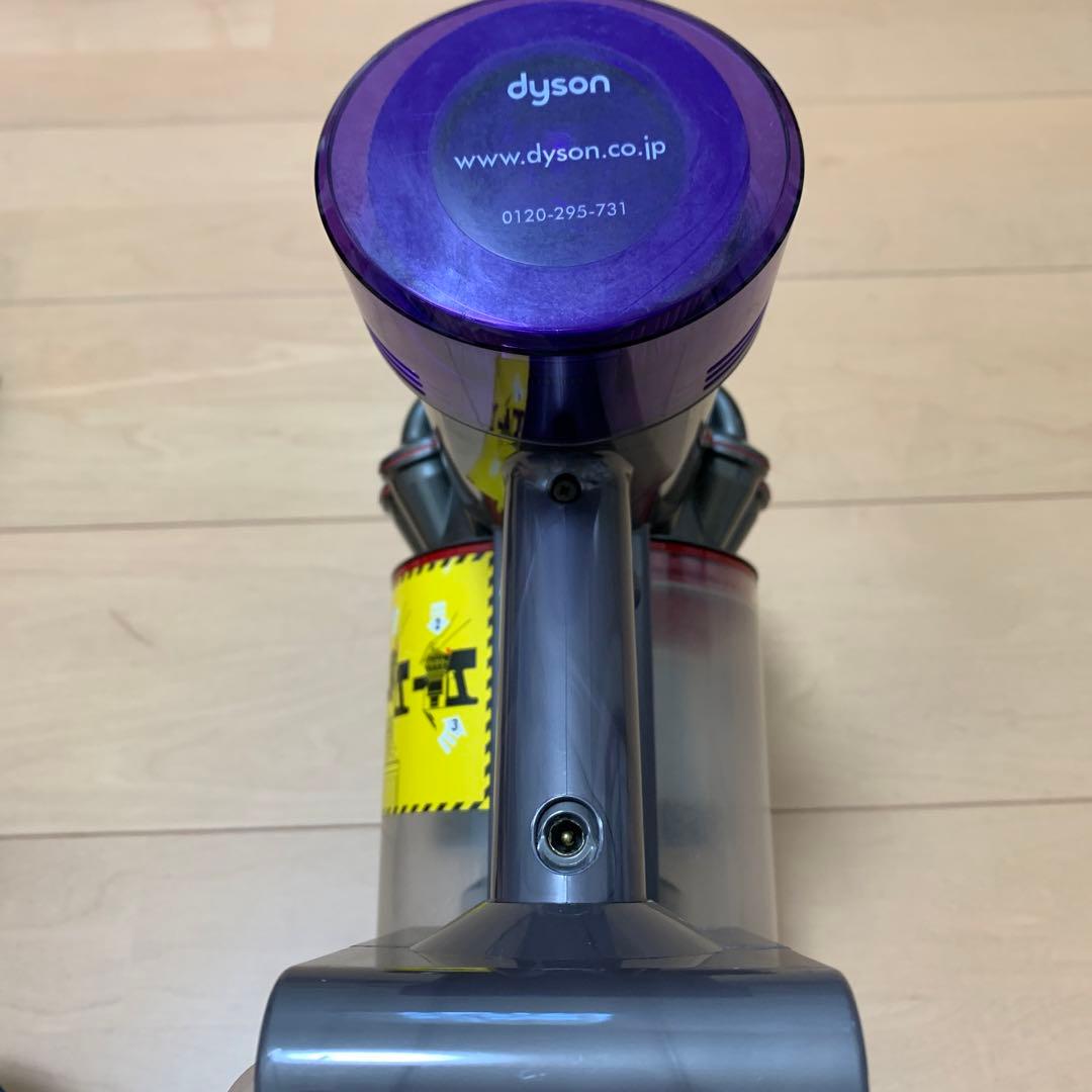 Dyson V8 Slim Fluffy スティッククリーナー【充電不可】
