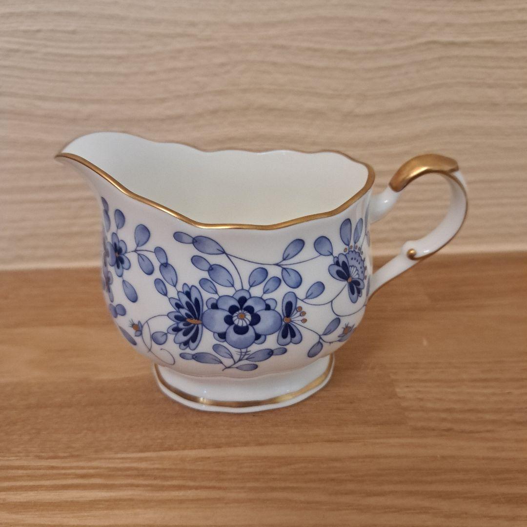 ナルミ　ティーポットセット