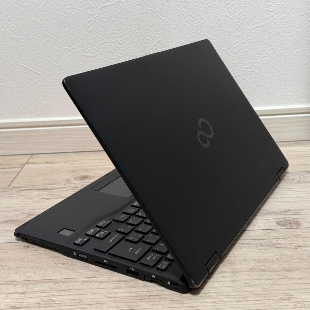 ✨即戦力✨タッチ 10世代 富士通 Core i5 8GB SSD256GB