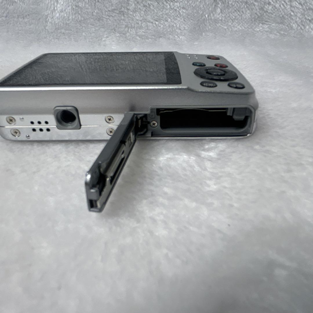 CASIO EXILIM EX-Z550 デジカメ コンデジ エクシリム