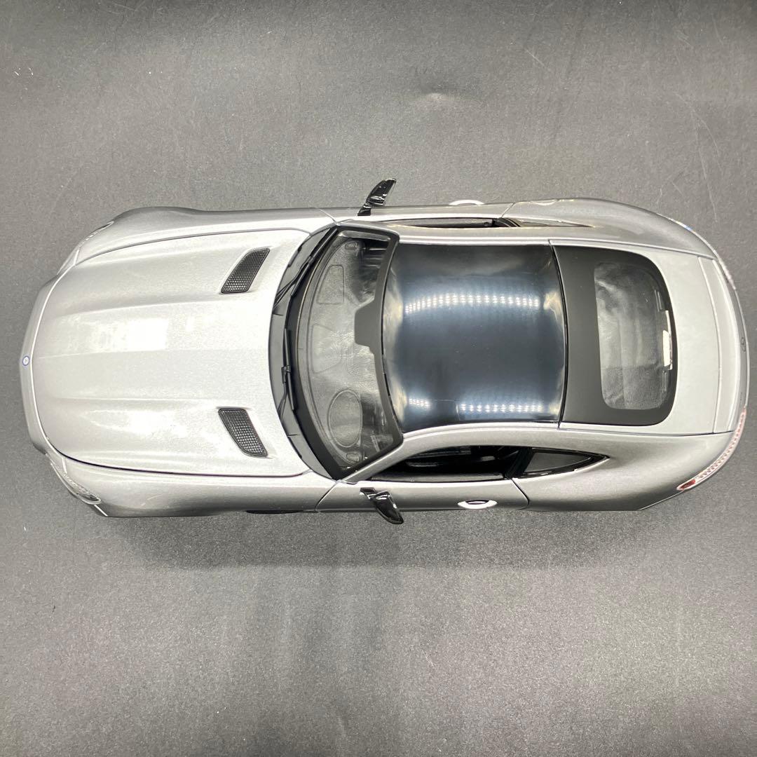 Maisto Mercedes AMG GT 1/18 メルセデス　　ベンツ