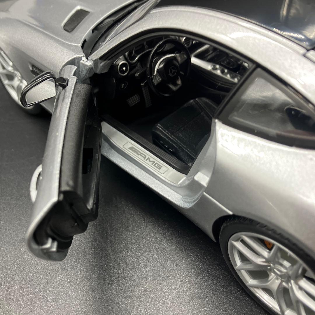 Maisto Mercedes AMG GT 1/18 メルセデス　　ベンツ