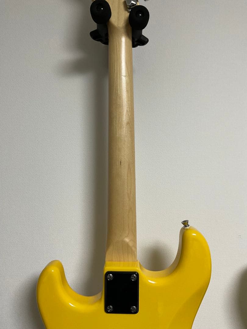 ストラトキャスター　タイプ　イエロー　美品