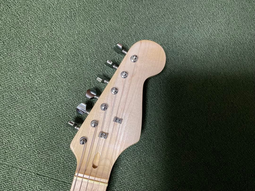 ストラトキャスター　タイプ　イエロー　美品