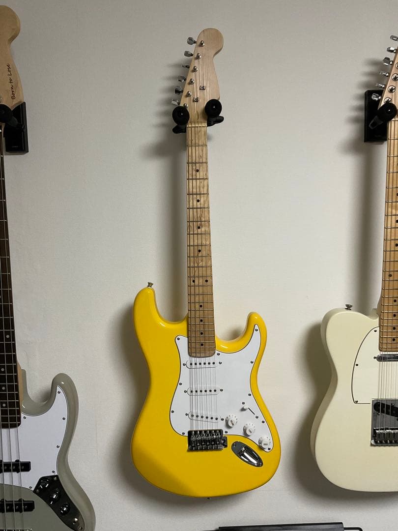 ストラトキャスター　タイプ　イエロー　美品