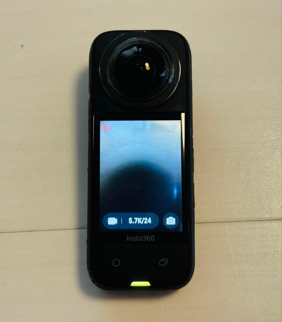 Insta360 X3 本体およびアクセサリー各種